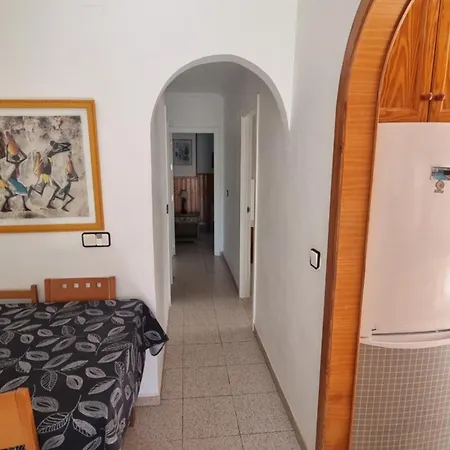 Mi Casita En Con Piscina Comunitaria Y Barbacoa Privada Сasa de vacaciones