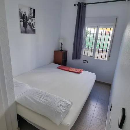 Сasa de vacaciones Mi Casita En Con Piscina Comunitaria Y Barbacoa Privada Torrevieja