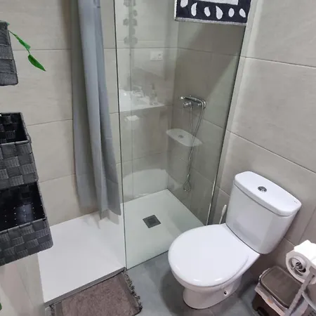 Mi Casita En Con Piscina Comunitaria Y Barbacoa Privada *