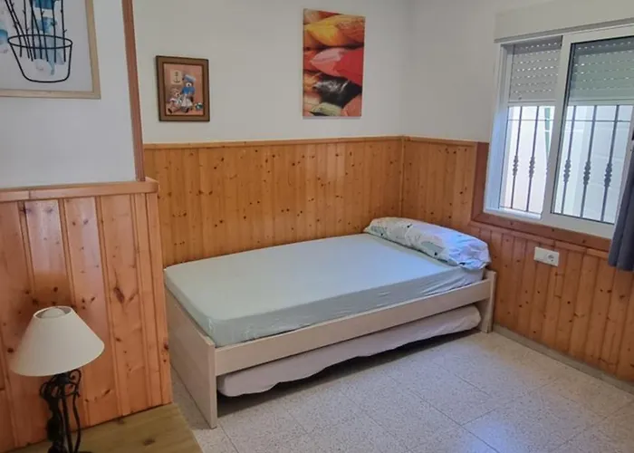 Mi Casita En Con Piscina Comunitaria Y Barbacoa Privada Torrevieja